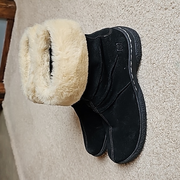 Earth Origins Winter Ankle Booties- Size 7.5 - Picture 2 of 6